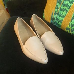 Banana republic textured pointed toe loafer
